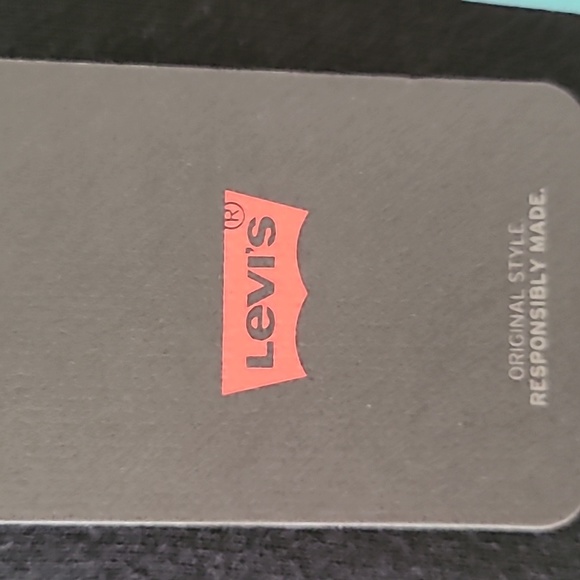 LEVIS BRAND SIGNATURE WOMEN'S BLACK LONG SLEEVE SWEATSHIRT SIZE XL - Picture 6 of 16